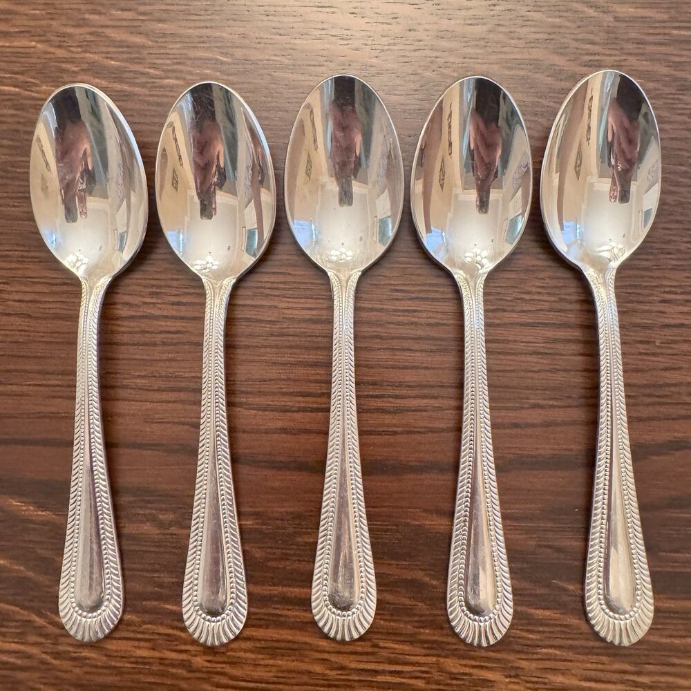 5 Wallace Wickham Oval Soup Spoons 7 1/4" Full Bead Stainless Glossy